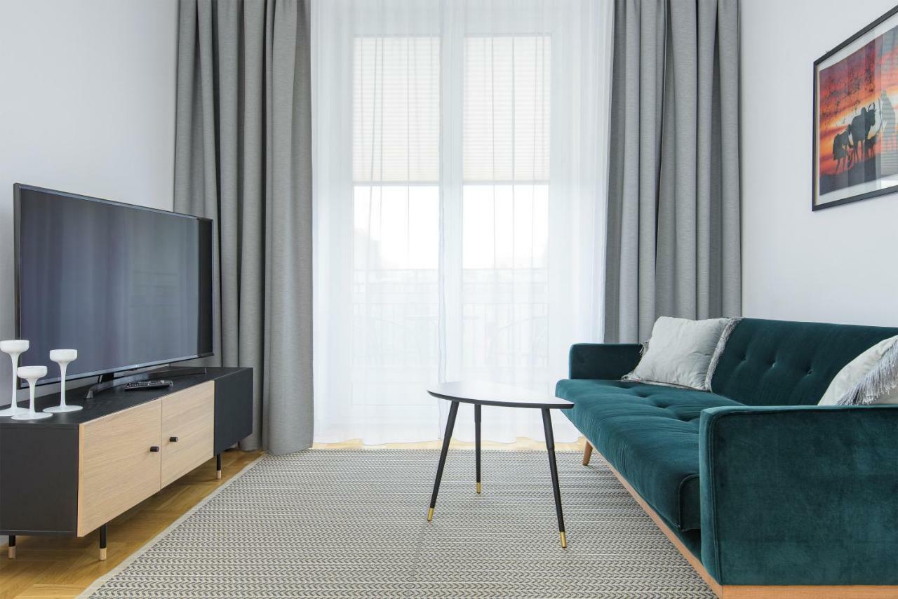 Novis Apartments Przy Rotundzie Варшава Экстерьер фото